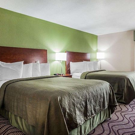 Quality Inn & Suites Altoona - Des Moines Exteriör bild