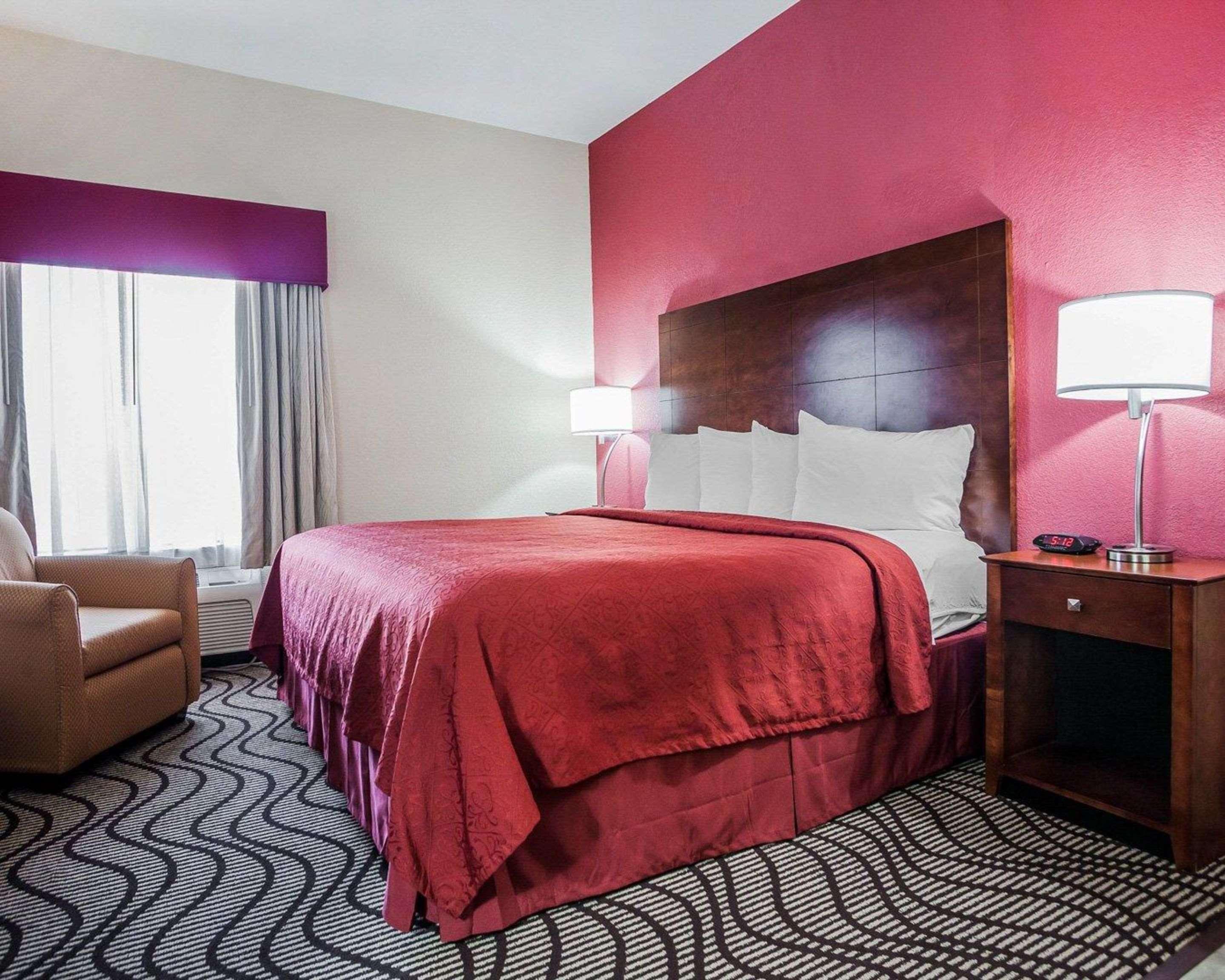 Quality Inn & Suites Altoona - Des Moines Exteriör bild